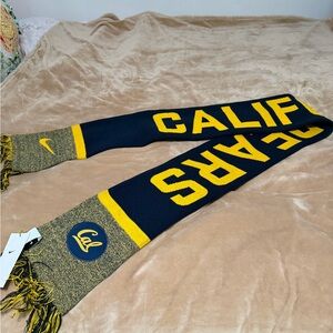 NWT Nike Cal Bears Navy and Gold Knit Scarf